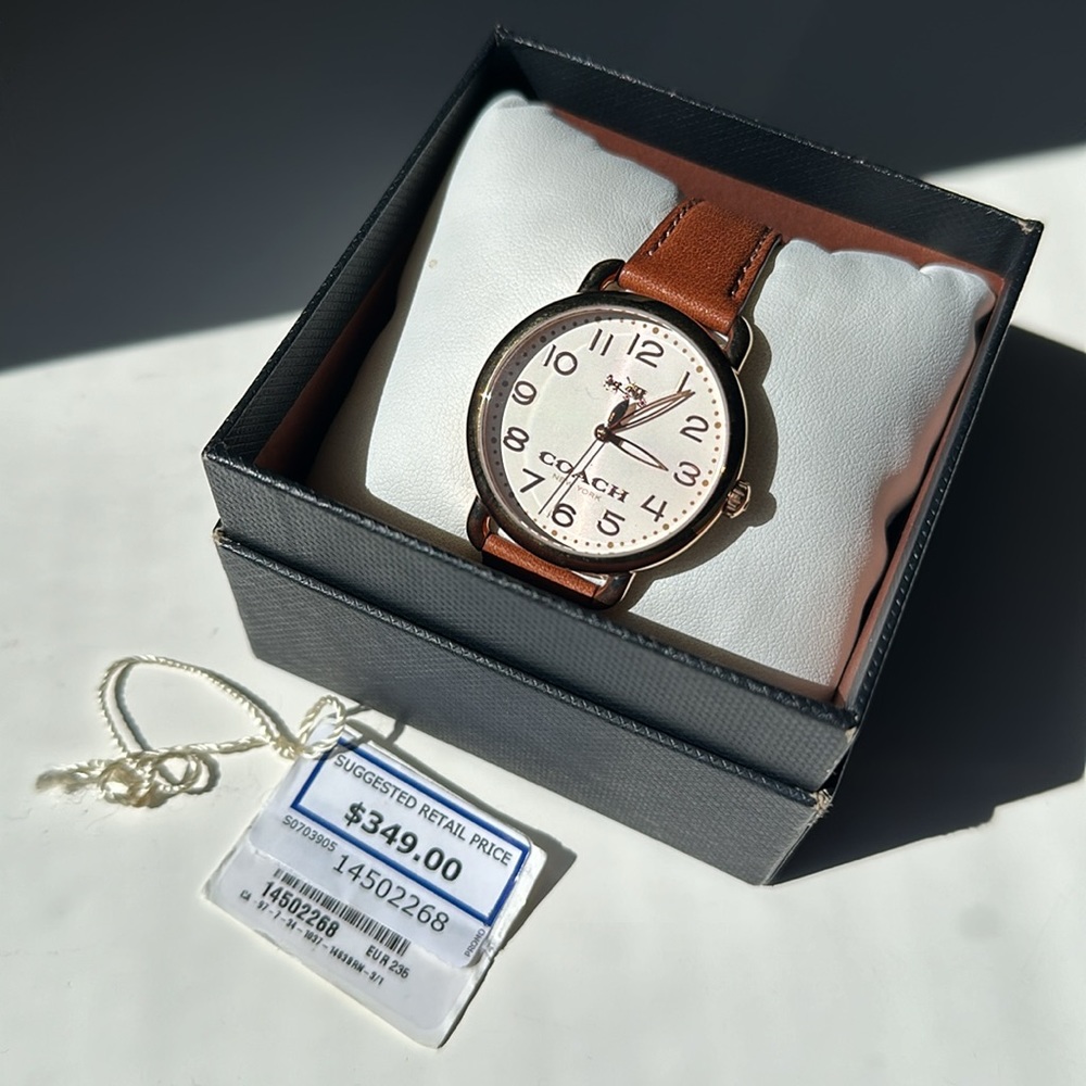 Women’s coach watch